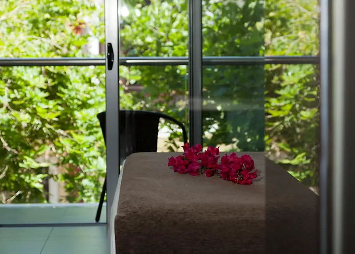 Hotel Oktober Downtown Boutique 3*