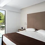 Hotel Oktober Downtown Boutique 3*