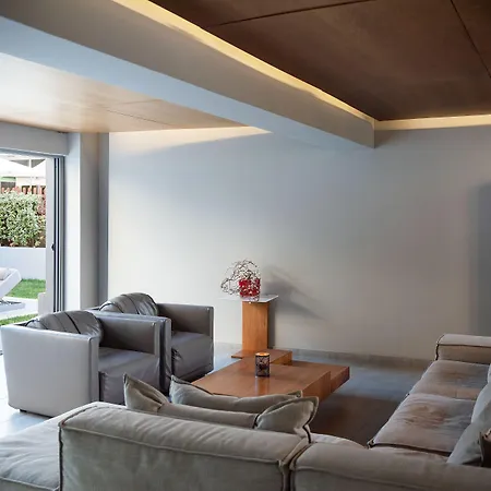 酒店 Oktober Downtown Boutique 3*