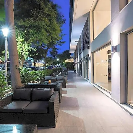 Hotel Oktober Downtown Boutique 3*