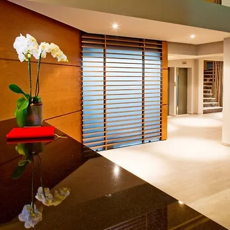 Hotell Oktober Downtown Boutique Rhodes City