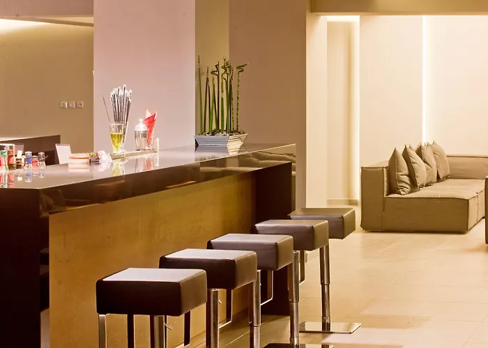 Oktober Downtown 3* Rhodes City