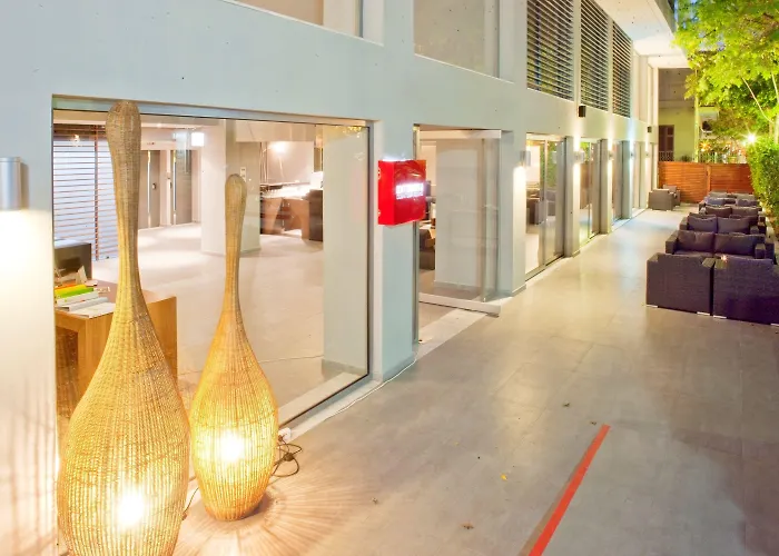 Oktober Downtown Hotel