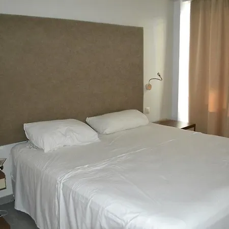 Oktober Downtown Boutique 3* Родос